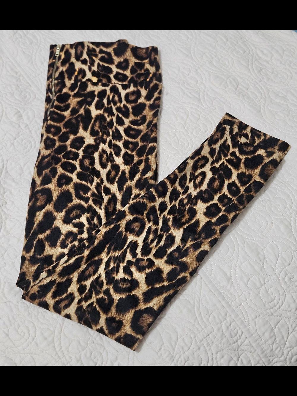 CANCLAY Leopard Print Leggings in Brown & Black